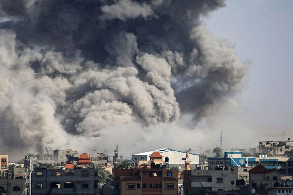 Gaza: des chars israéliens déployés à Rafah, avant des pourparlers
