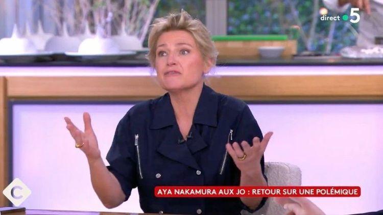 "Elle humilie la France, c’est nouveau ça", Anne-Elisabeth Lemoine choquée par Jordan Bardella et sa déclaration sur Aya Nakamura