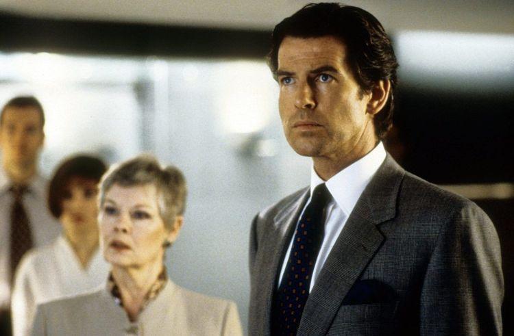 James Bond : Judi Dench et Pierce Brosnan, retour sur une rencontre palpitante dans GoldenEye