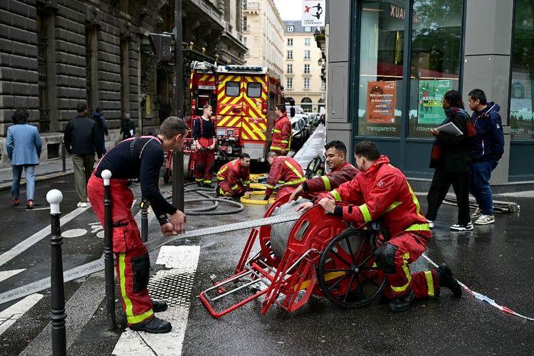 Quatre morts dans deux incendies dans des immeubles à Paris