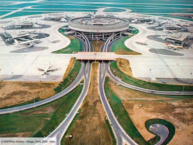L'homme qui construisait des aéroports : à la Cité de l'architecture, une riche exposition retrace le parcours de Paul Andreu