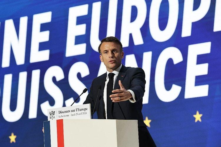 Macron met en garde contre la "mort" de l'Europe