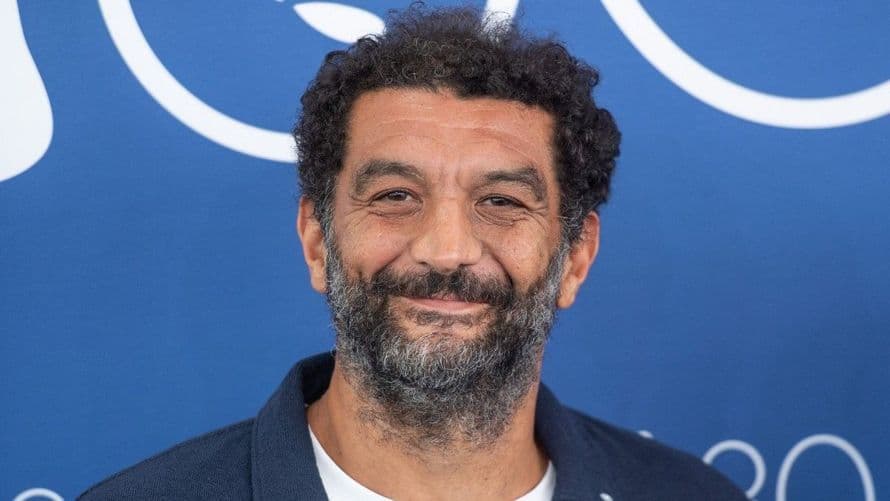 "Un pou", "Il sortait des vannes fatiguées", "C’était un clown", Marco Mouly s’en prend à Ramzy Bedia qui l’incarne dans "D’argent et de sang"