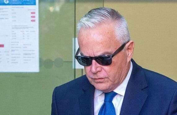 L’ex-vedette de la BBC Huw Edwards condamné à 6 mois de prison avec sursis pour pédopornographie