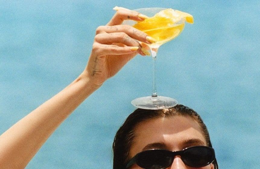 Lemontini : cette couleur de vernis est déjà en passe de détrôner le « yellow butter » cet été