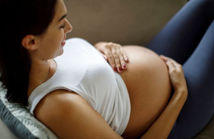Réchauffement climatique : ce facteur à risque qui menace les femmes enceintes