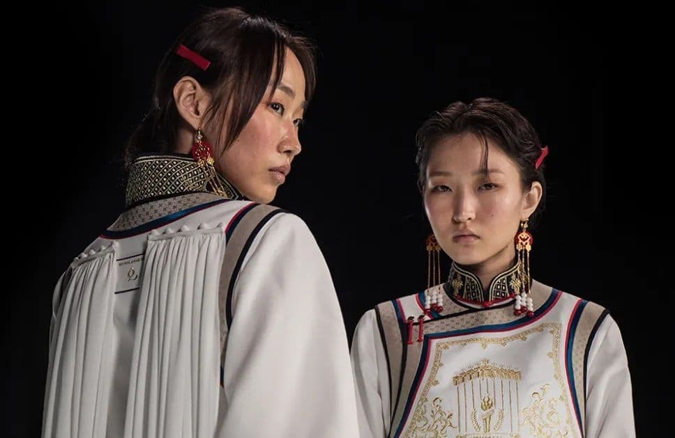 JO de Paris 2024 : les tenues de la Mongolie triomphent sur les réseaux