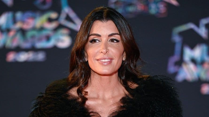 Aya Nakamura, Jenifer étrangement absentes du top 10 des chanteuses préférées des Français : Françoise Hardy et Mylène Farmer triomphent