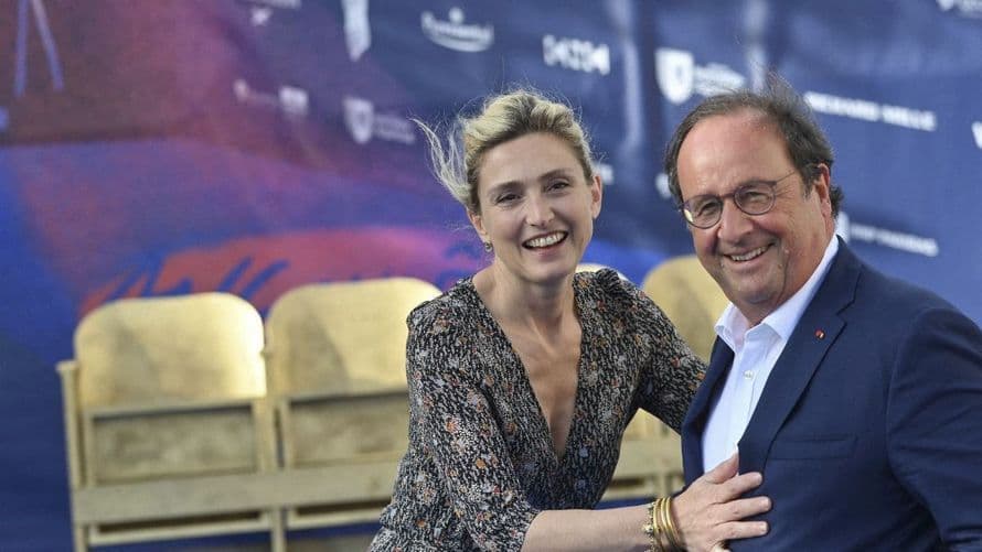 François Hollande : le mythique scooter qu'il utilisait pour aller voir Julie Gayet mis en vente à un prix fou