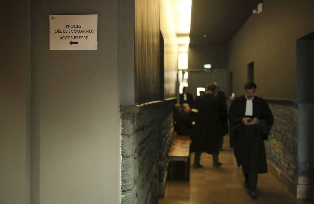 Un « grand pervers » : un ancien collègue de Joël Le Scouarnec raconte avoir dénoncé, en vain, les agissements du chirurgien