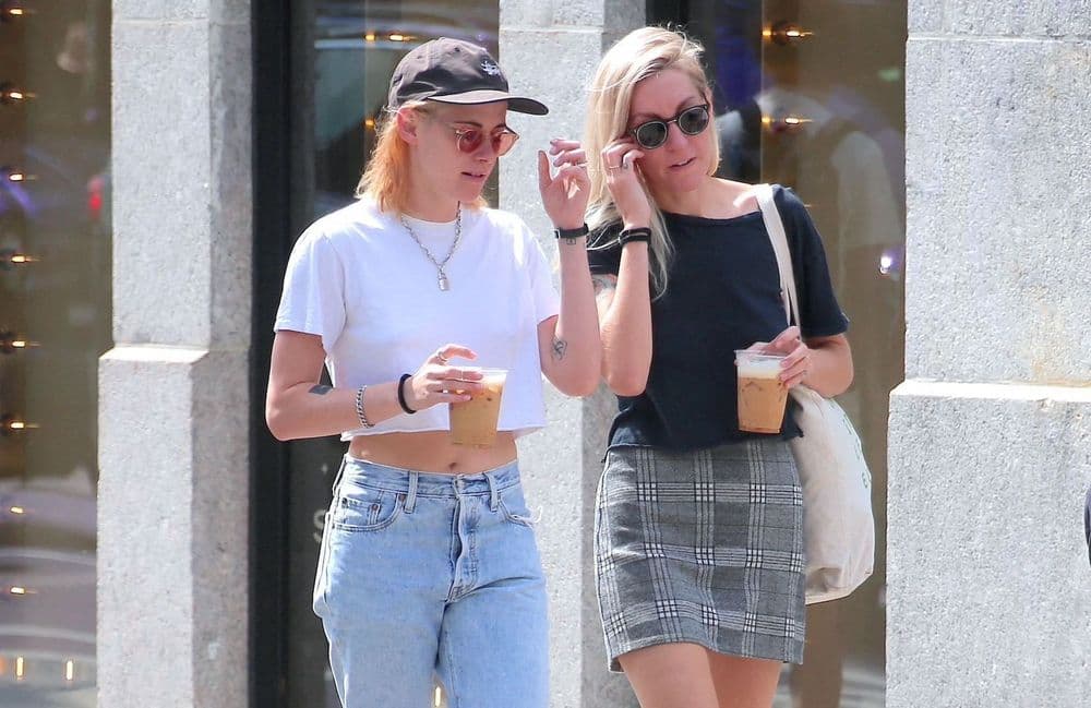 Qui est Dylan Meyer, la fiancée de Kristen Stewart ?