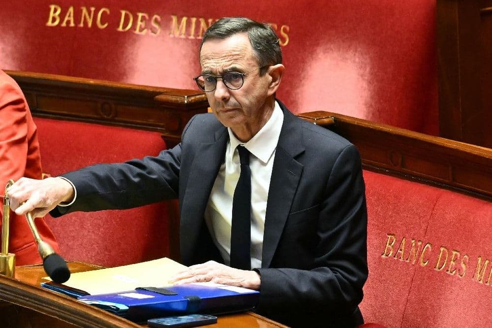 Immigration: au Sénat, deux textes LR pour donner des résultats à Retailleau