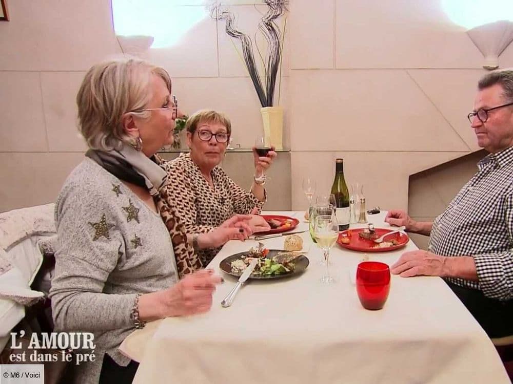 "Quand je vois des belles gazelles, des petits culs" : les remarques de Gillou (ADP) à ses prétendantes font réagir les internautes (ZAPTV)