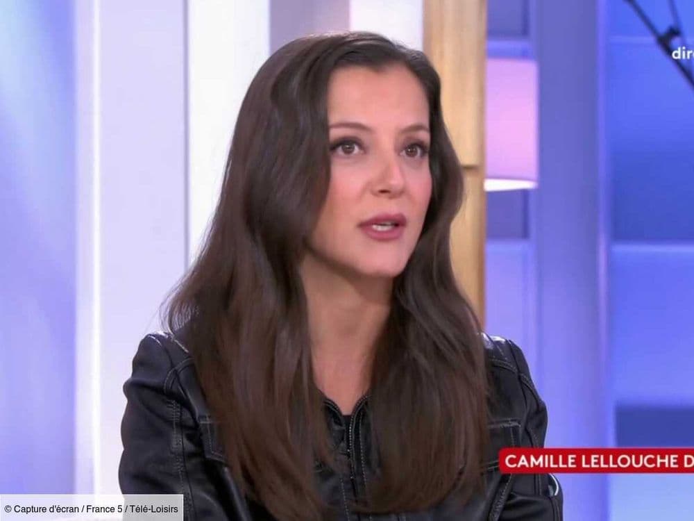 "Aujourd'hui, c'est encore compliqué" : Camille Lellouche se confie sur son retour rapide à la télé après sa grossesse et son post-partum