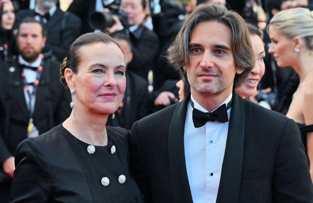 Carole Bouquet touchée par la séparation entre Charlotte Casiraghi et son fils, Dimitri Rassam