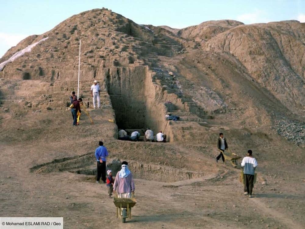 Une découverte extraordinaire: en Iran, des fouilles suggèrent une écriture antérieure à celle de la Mésopotamie