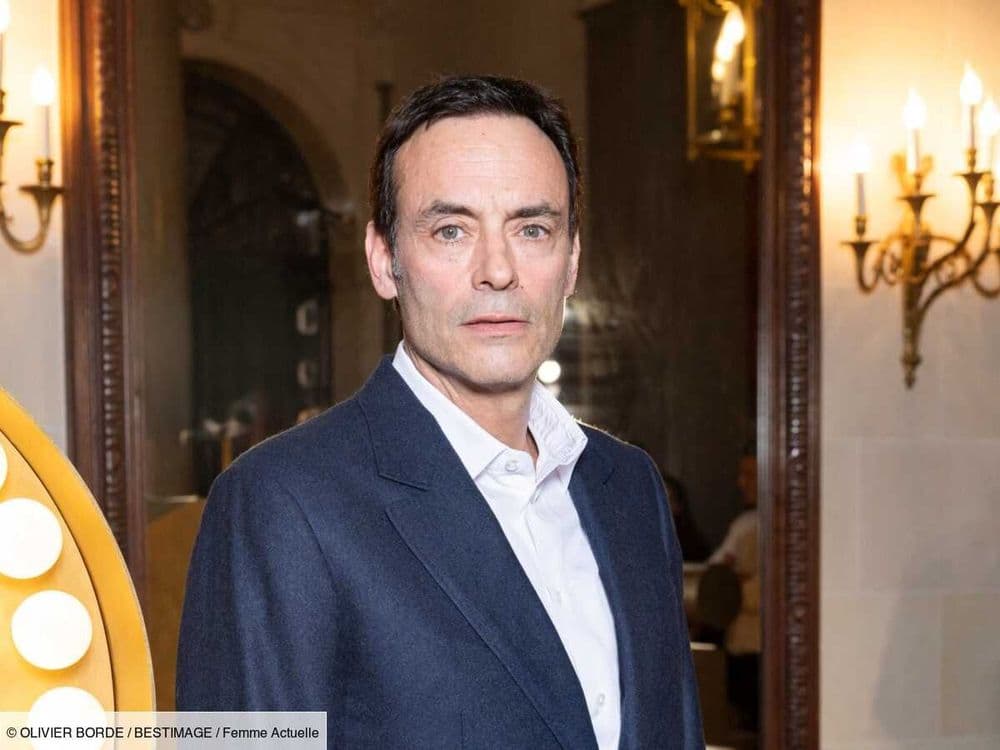"J’ai eu la chance d’avoir quatre parents" : les confidences étonnantes d'Anthony Delon sur son enfance