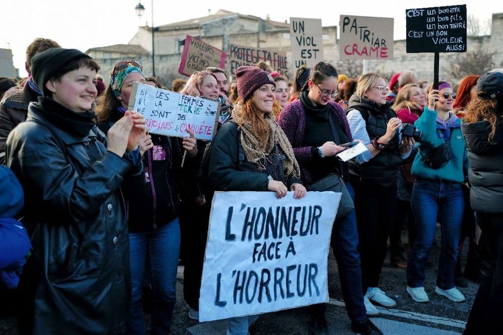 "Violeurs, c'est à vous d'avoir peur": manifestation féministe à Avignon
