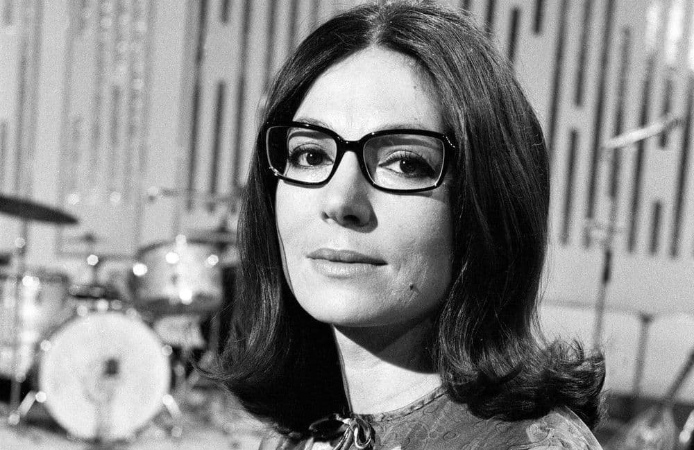 Cette chanson de Nana Mouskouri cartonne grâce à cette série Netflix
