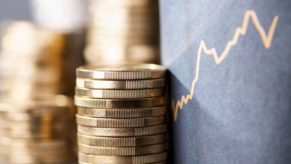 Retraite : faut-il indexer vos pensions sur l'inflation ou sur les salaires ?