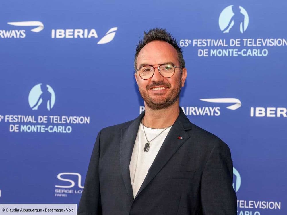 "J'ai cru que j'allais mourir" : Jarry raconte sa grosse frayeur lors de son dernier voyage en avion