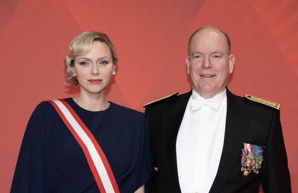 Albert II et Charlène de Monaco s’offrent une sortie sportive remarquée sur le Rocher