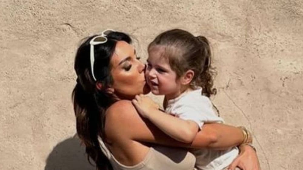 Laura Lempika : son fils Zlatan est en retard ? Elle fait des confidences étonnantes, regardez !