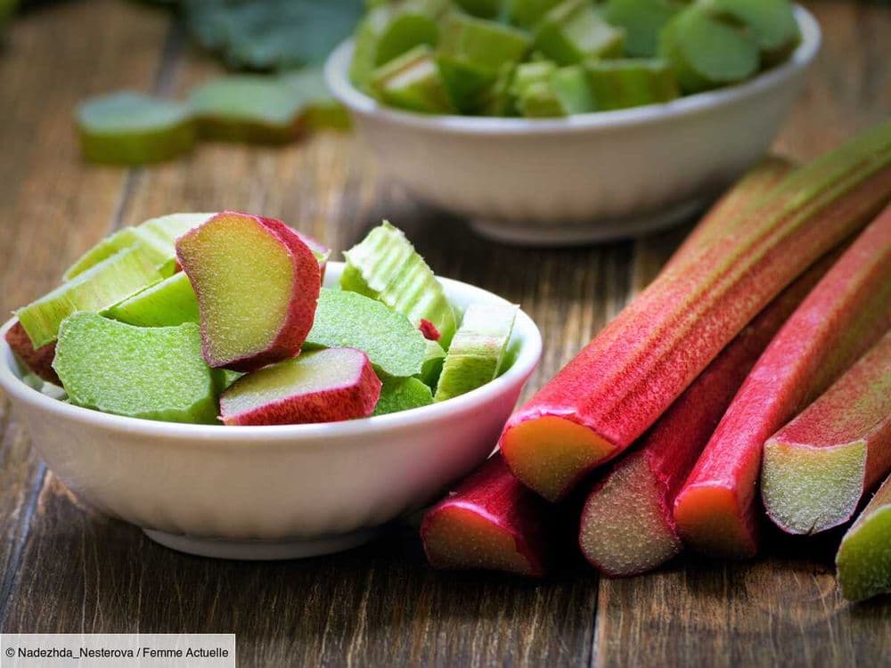 Comment garder la rhubarbe bien rose ? 4 techniques efficaces