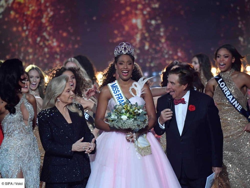 "Je crois être bien conservée" : Angélique Angarni-Filopon (Miss France 2025), sa réponse cash aux commentaires sur son âge