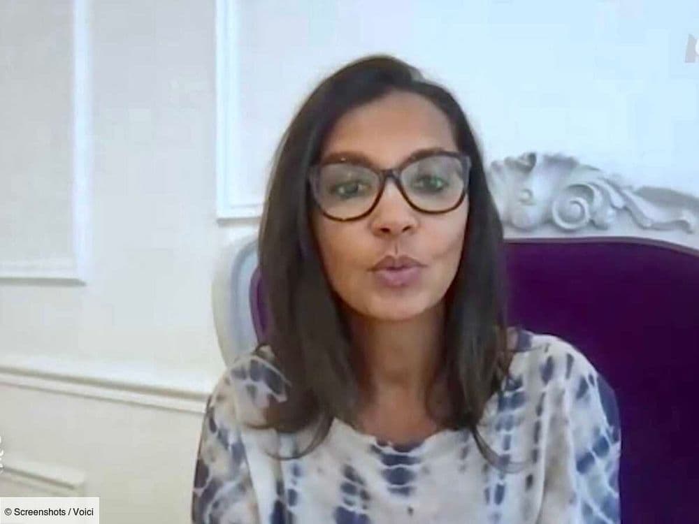 "Merci de..." : Karine Le Marchand dévoile cette lettre bouleversante d'une inconnue qui ne la quitte pas depuis 15 ans