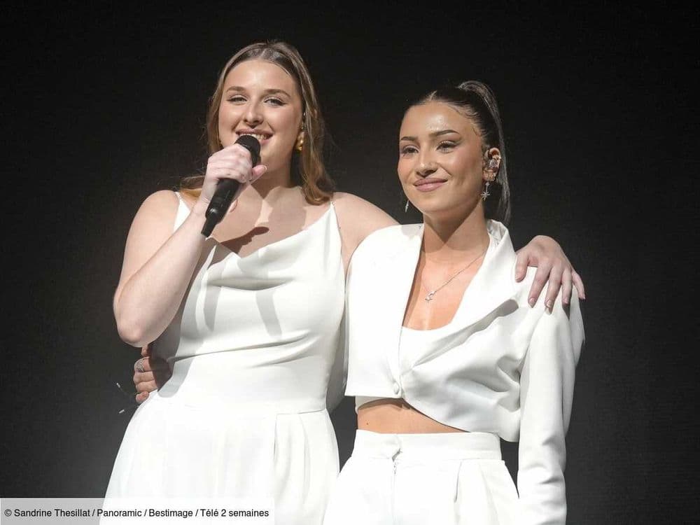 "T'étais pas du tout discrète !" : Héléna (Star Academy) reproche à Lénie de l'avoir "pelotée" sur scène, elle se défend