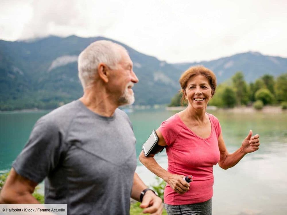 Voici comment brûler plus de calories grâce à la marche à pied, selon cette coach