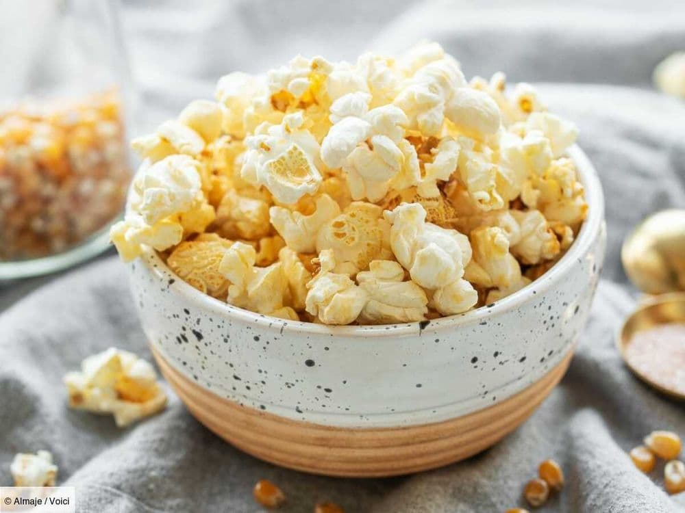 Snack sain : Khloé Kardashian dévoile "Khloud", sa marque de pop-corn protéiné (7 g par portion !)