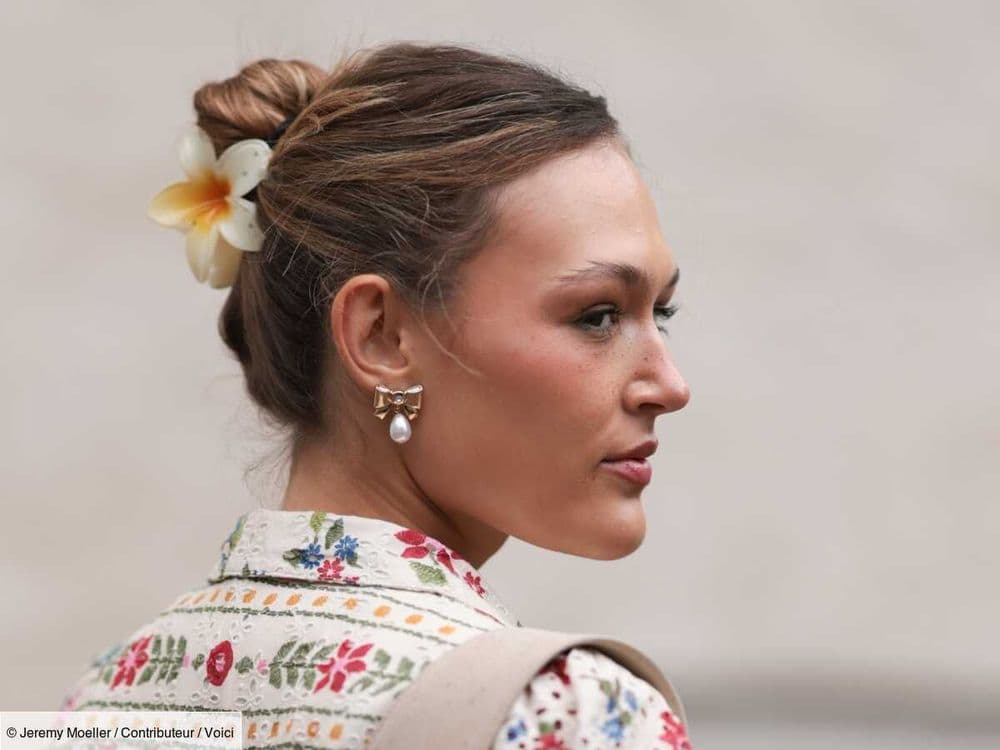 Canicule : comment bien attacher ses cheveux avec une pince, selon une coiffeuse ?