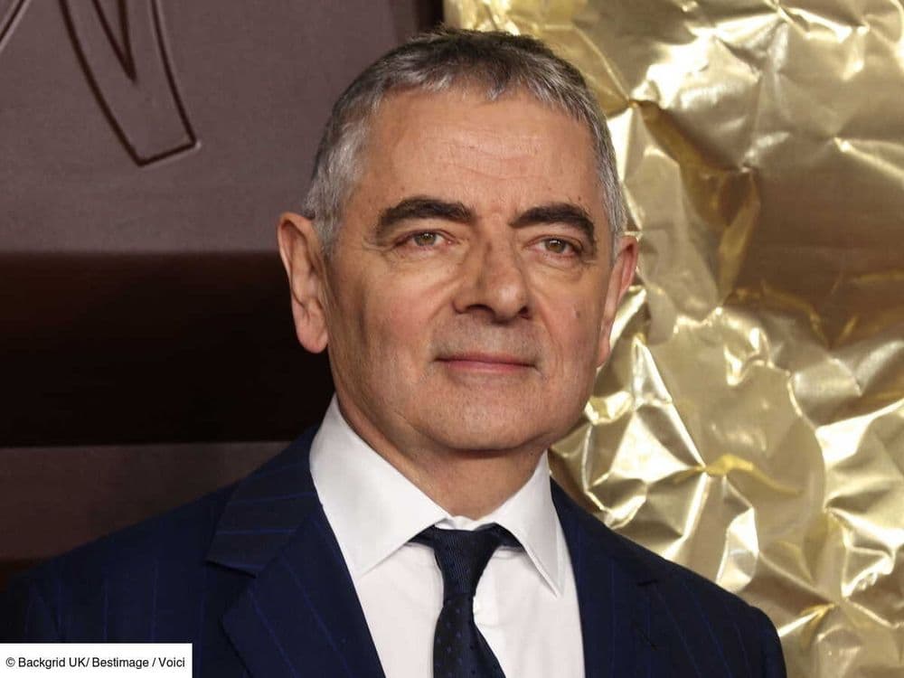 Rowan Atkinson (Mister Bean) : ce jour où il a sauvé sa famille en évitant de justesse un crash d'avion