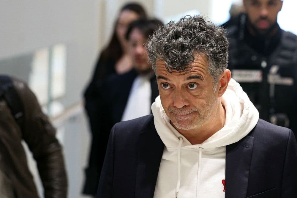 Violences conjugales: Stéphane Plaza condamné à 12 mois d'emprisonnement avec sursis