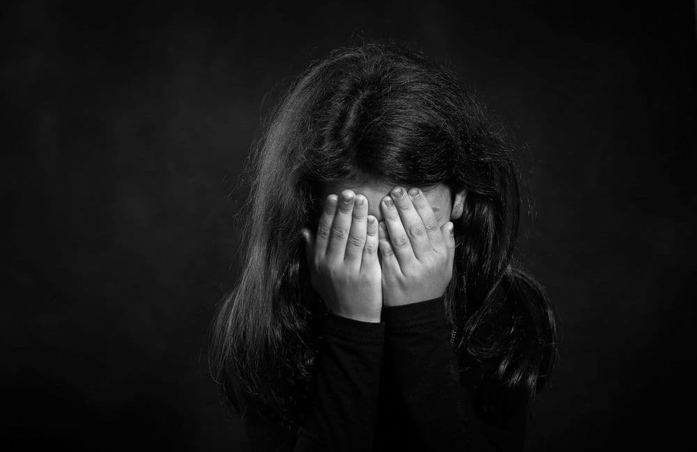 Inceste : trois femmes brise le silence complice des cercles privilégiés
