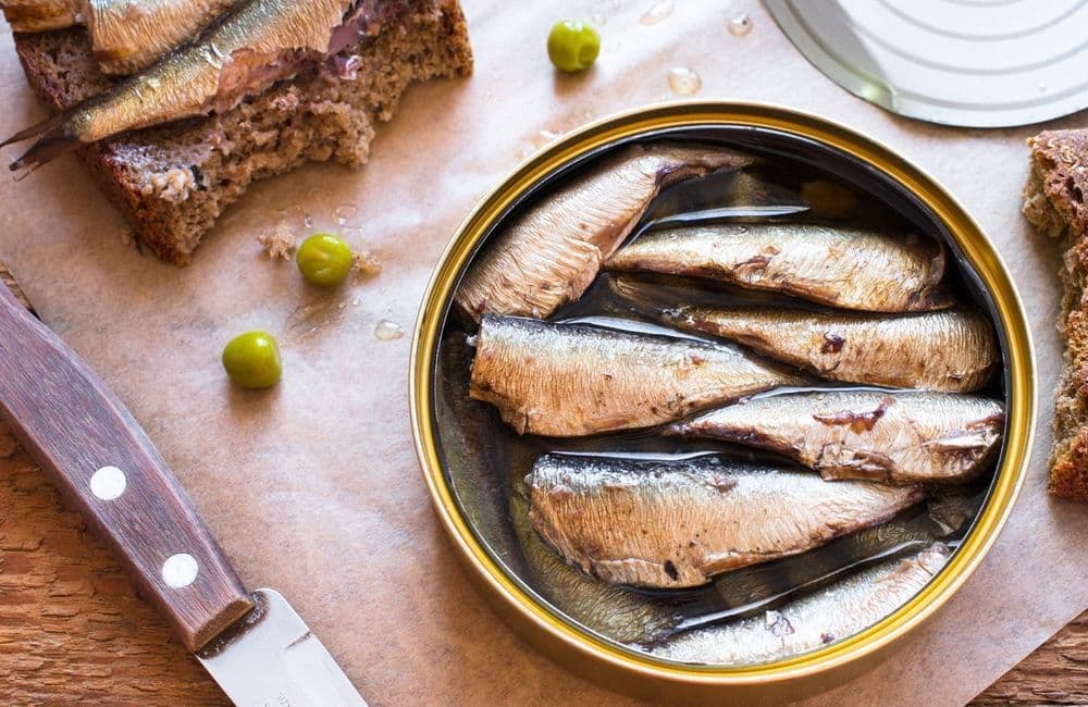 Les sardines en conserve sont-elles meilleures une fois périmées ?