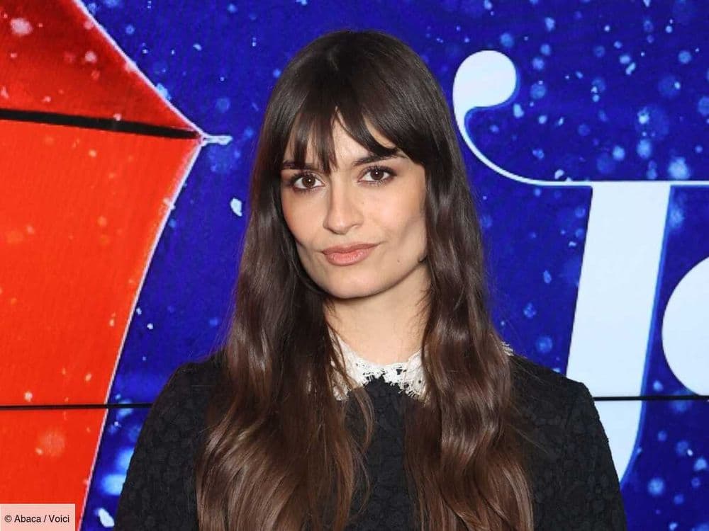 “Je n’ai pas osé” : cette mauvaise blague à propos de sa statue de cire que Clara Luciani s’est retenue de faire