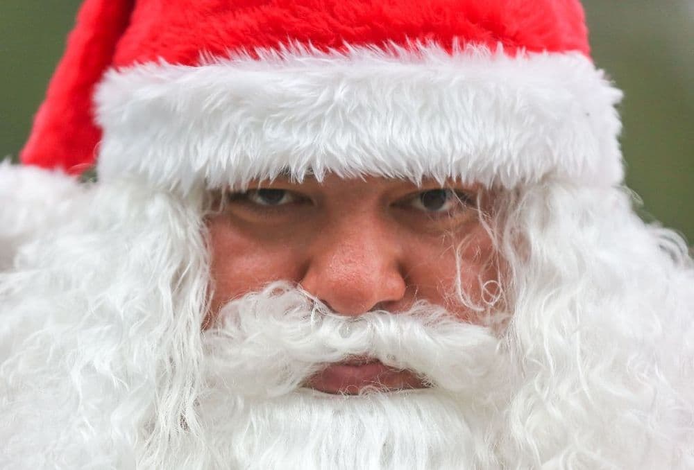 Savoie: un arrêté municipal contre le "burn-out" du Père Noël