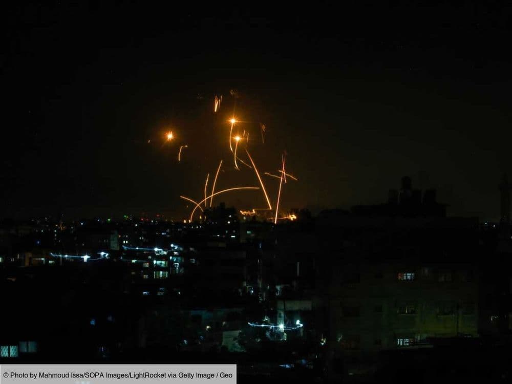 Conflit Israël-Iran: Téhéran bombarde son adversaire à l'aide d'un missile à fragmentation non identifié