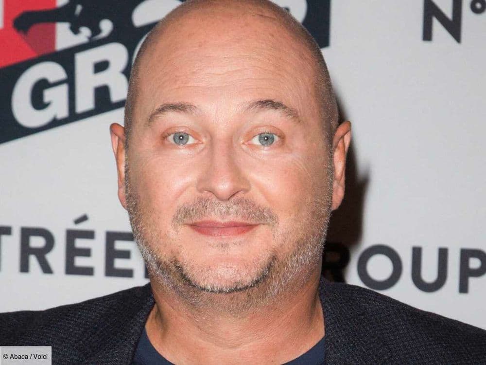 EXCLU Cauet a “peur de ce qui l’attend” : l’animateur serait “au fond du trou" depuis sa garde à vue