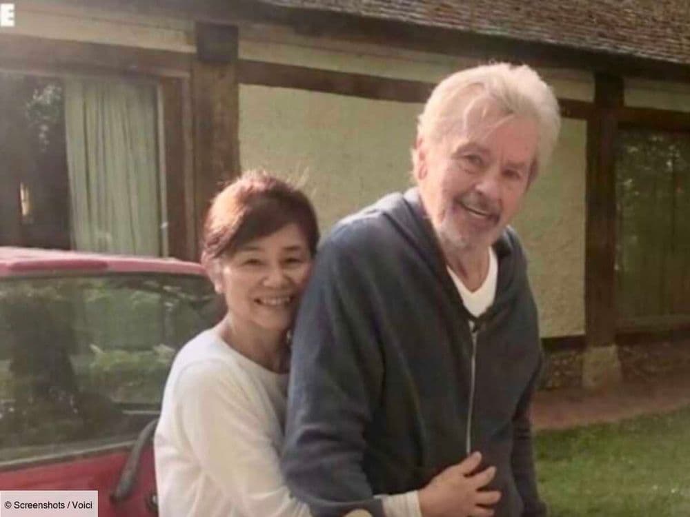 Mort d'Alain Delon : révélations sur Hiromi Rollin, son ancienne compagne dépouillée de tout, "elle est brisée"