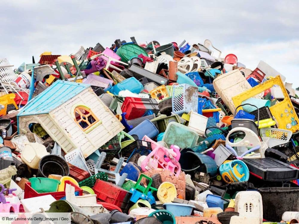 Désespérant: le plastique fabriqué dans le monde intègre beaucoup de pétrole et une part recyclée très faible