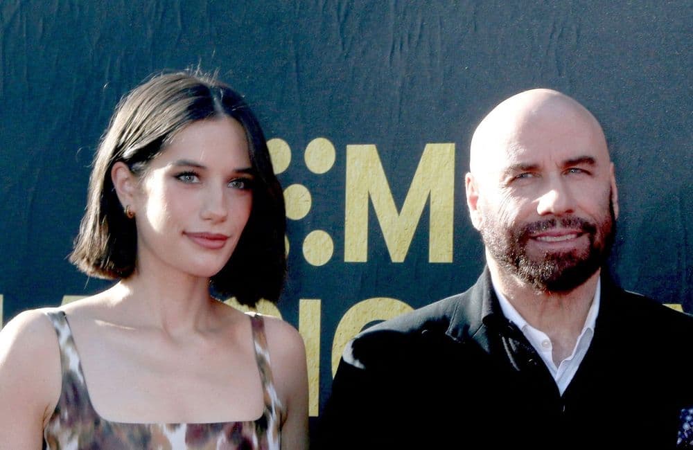 John Travolta et sa fille Ella Bleu font sensation lors du 30e anniversaire de Pulp Fiction