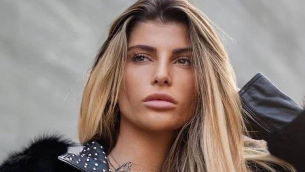 Mélanight : elle accuse son mec d'inceste avec sa mère, les choquantes révélations qui dégoûtent les internautes !