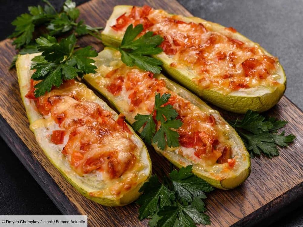 Courgettes farcies façon pizza : la recette à noter dans votre carnet pour l'été