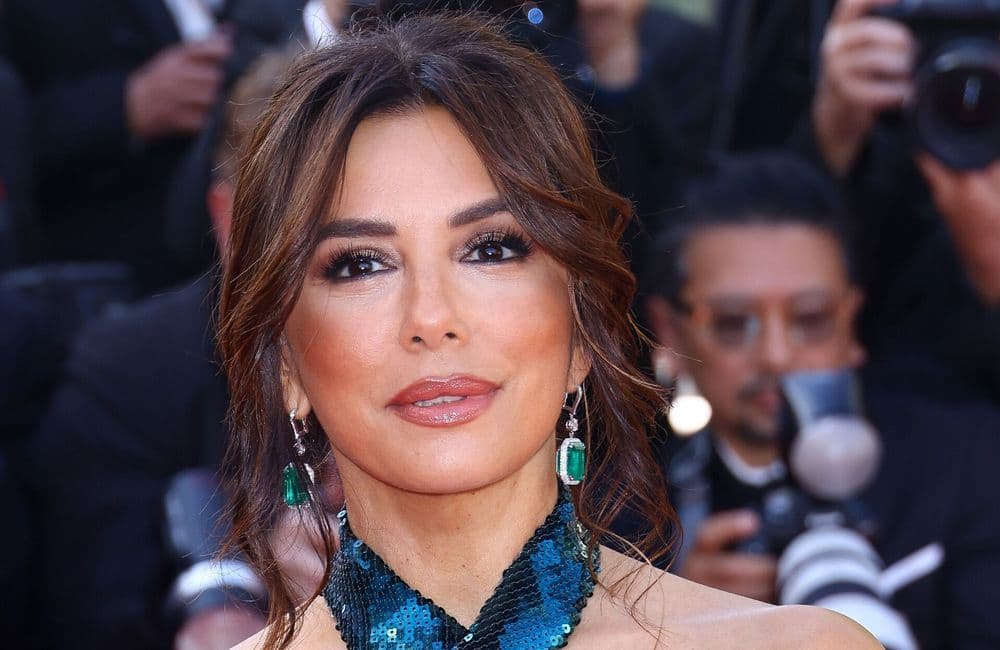 Eva Longoria : cette tendance beauté qu’elle regrette d’avoir adoptée