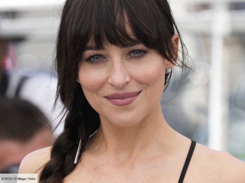 Dakota Johnson séparée de Chris Martin ? Malgré des rumeurs de fiançailles, le couple aurait mis fin à près de 8 ans de relation