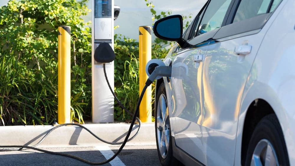 Voiture électrique : un nouveau bonus inespéré dès le 1er juillet pour l'achat d'un véhicule